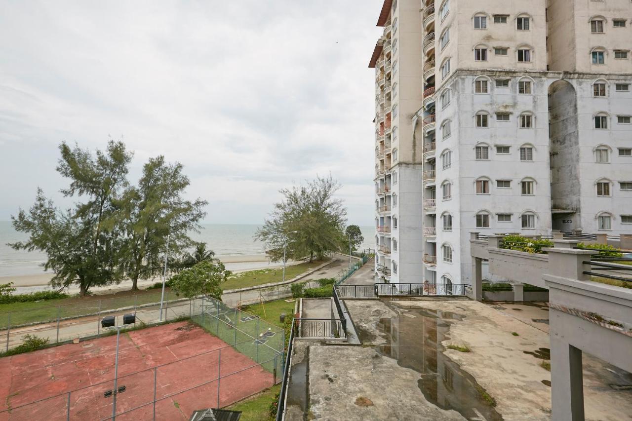 Jc Private Apartment Sunshine Bay Port Dickson Exterior photo