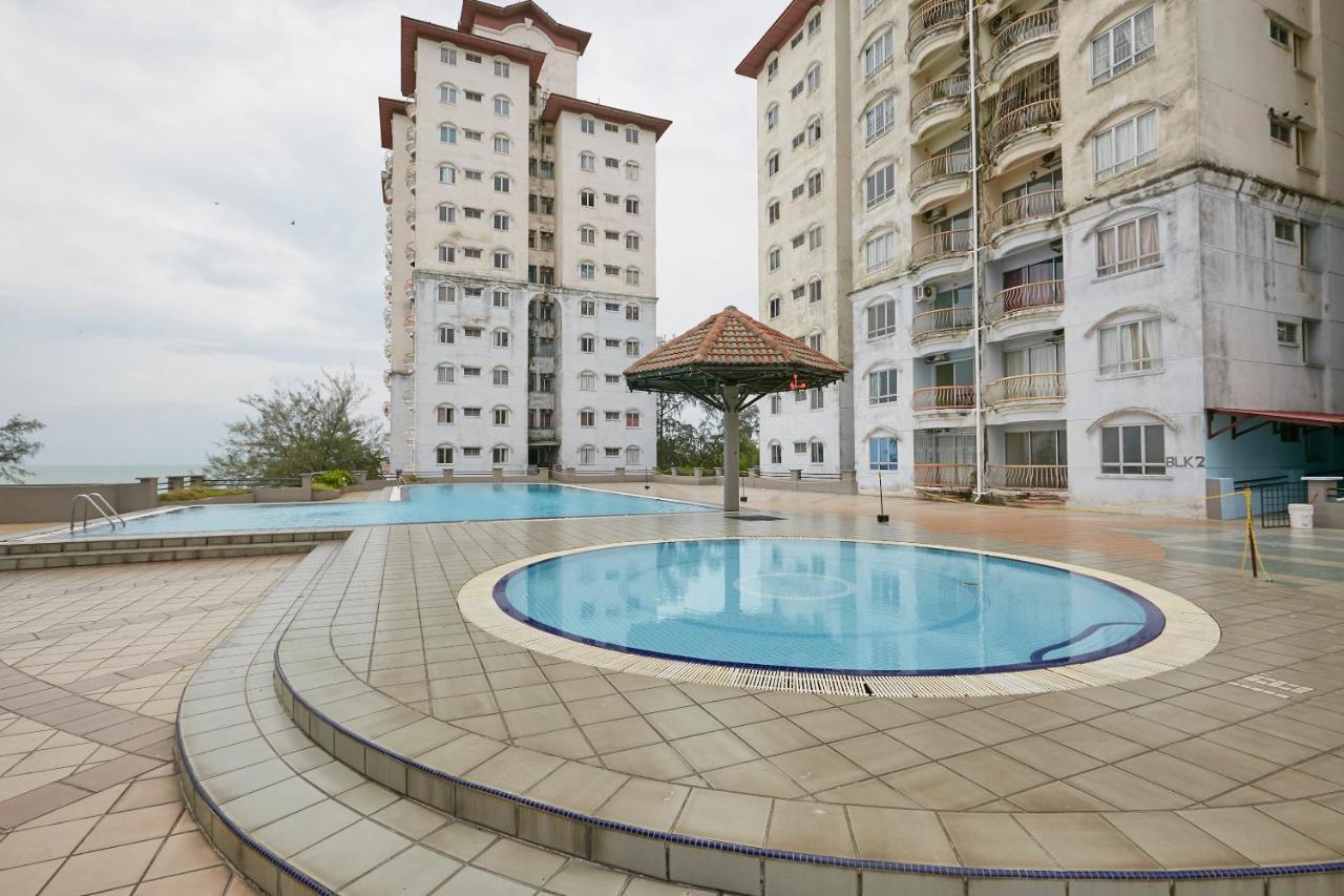 Jc Private Apartment Sunshine Bay Port Dickson Exterior photo